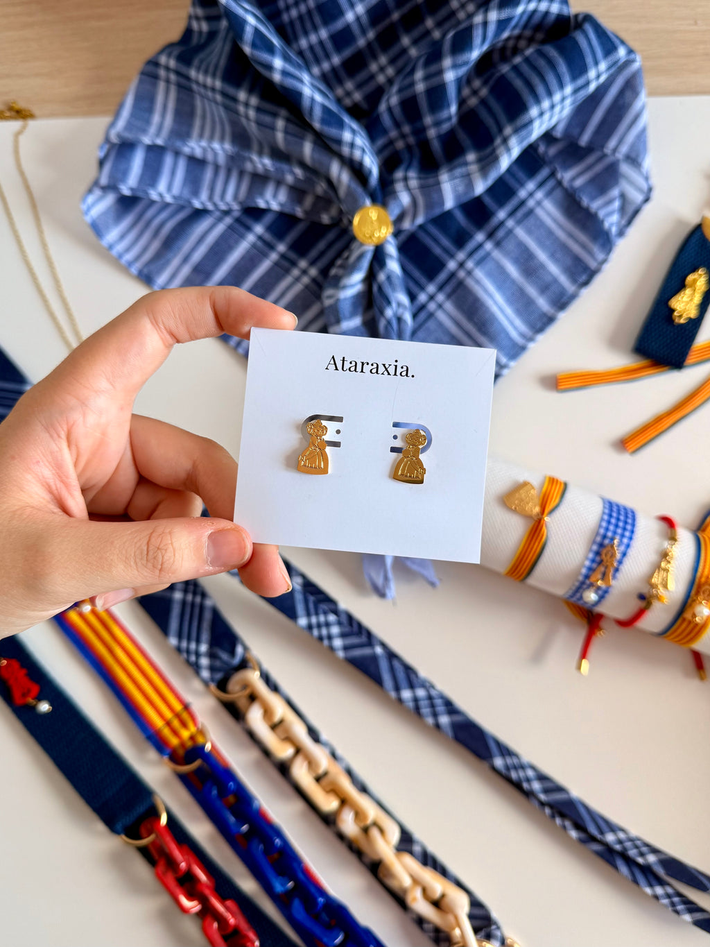 Pendientes LLUM I PÒLVORA