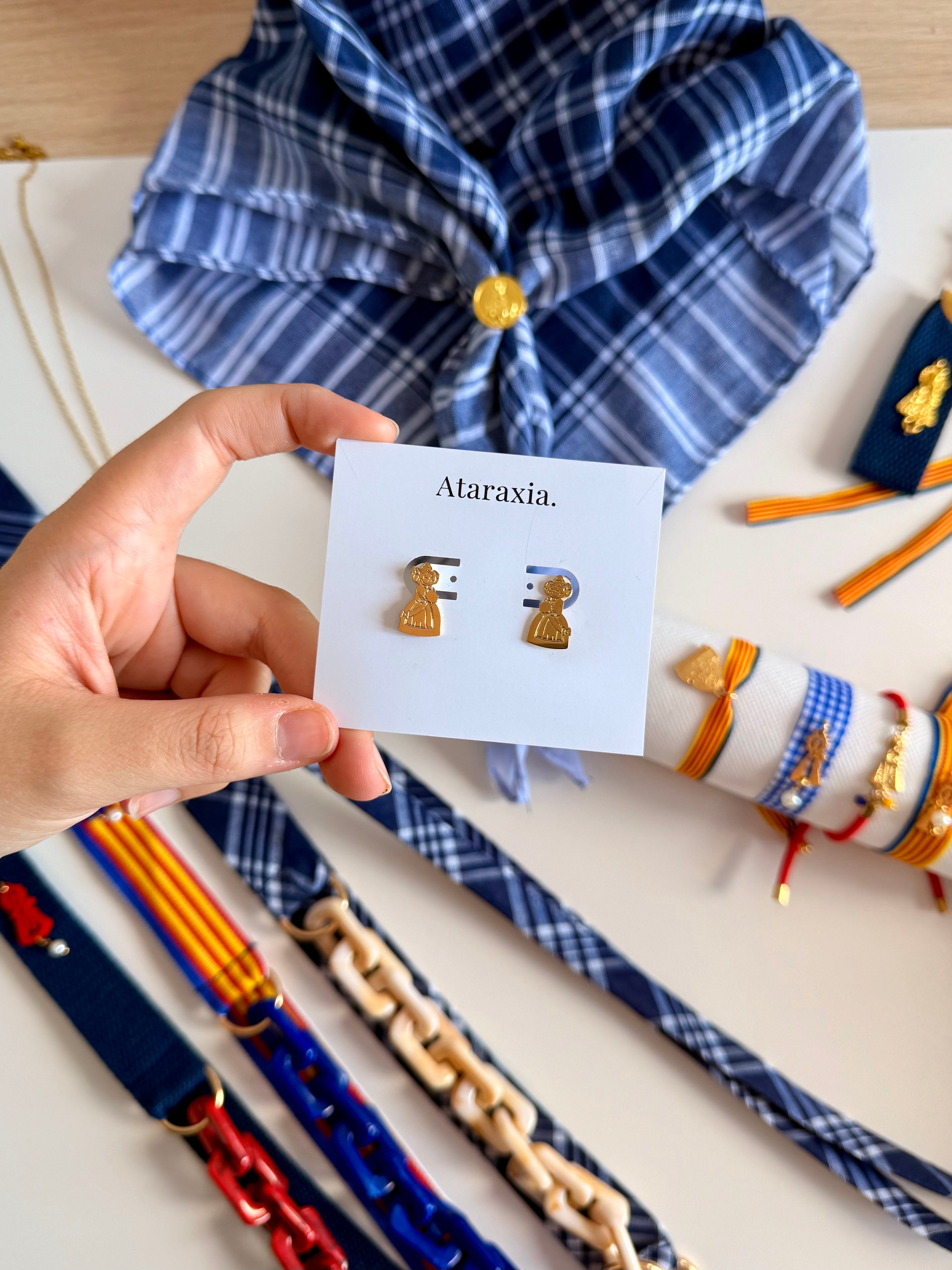 Pendientes LLUM I PÒLVORA