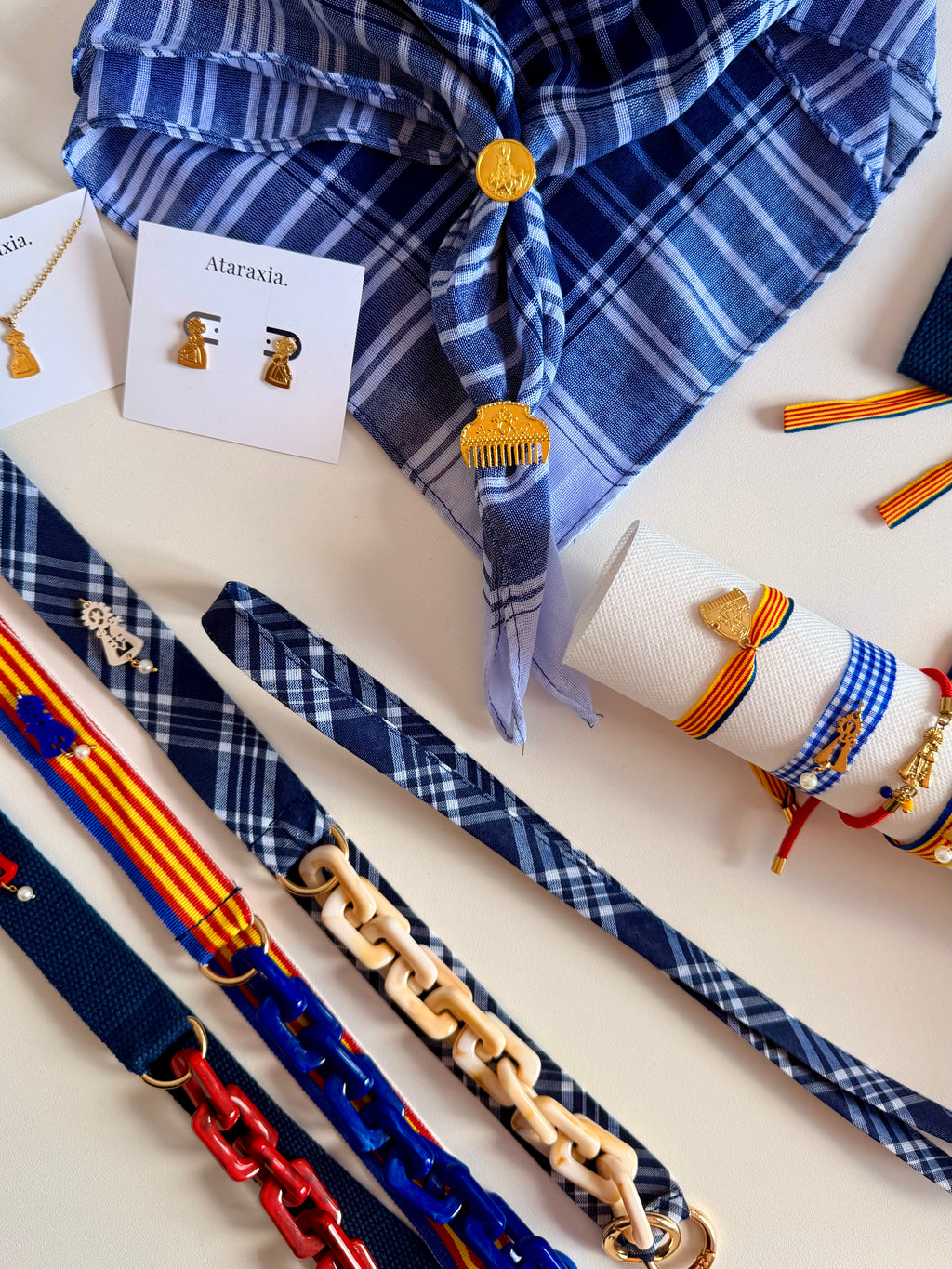 Cuelgamóvil CUADROS