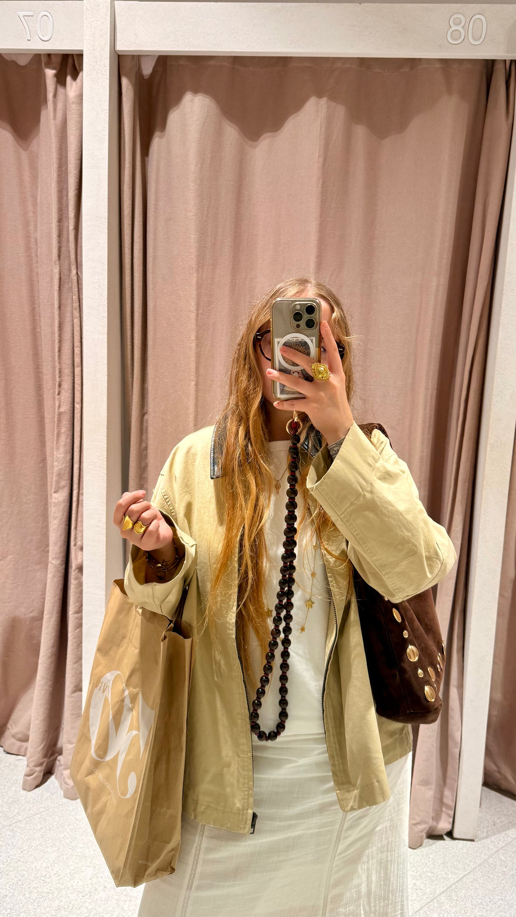 Cuelgamóvil Burgos Largo