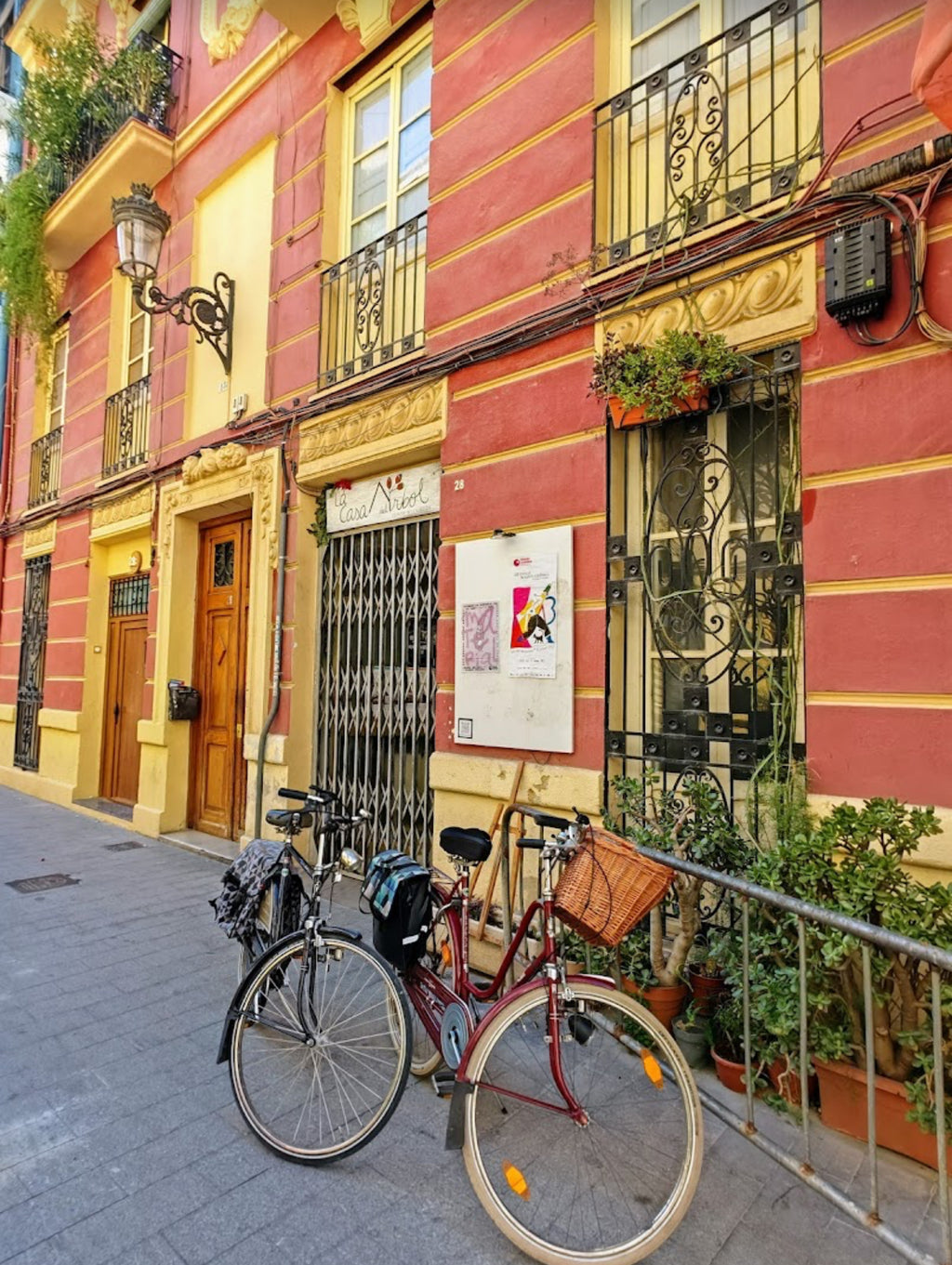 Taller Charm&Coffee - LA CASA DEL ÁRBOL