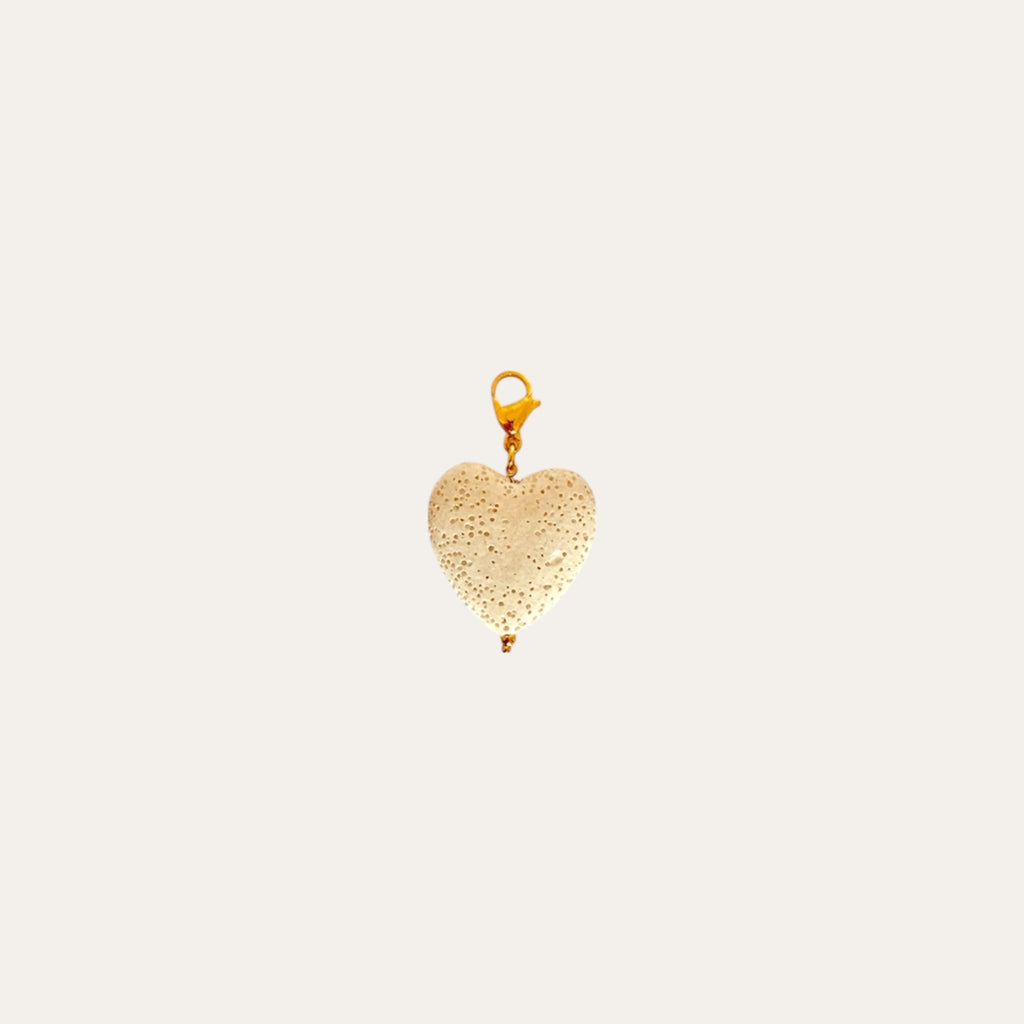 Charm Corazón Piedra Volcánica