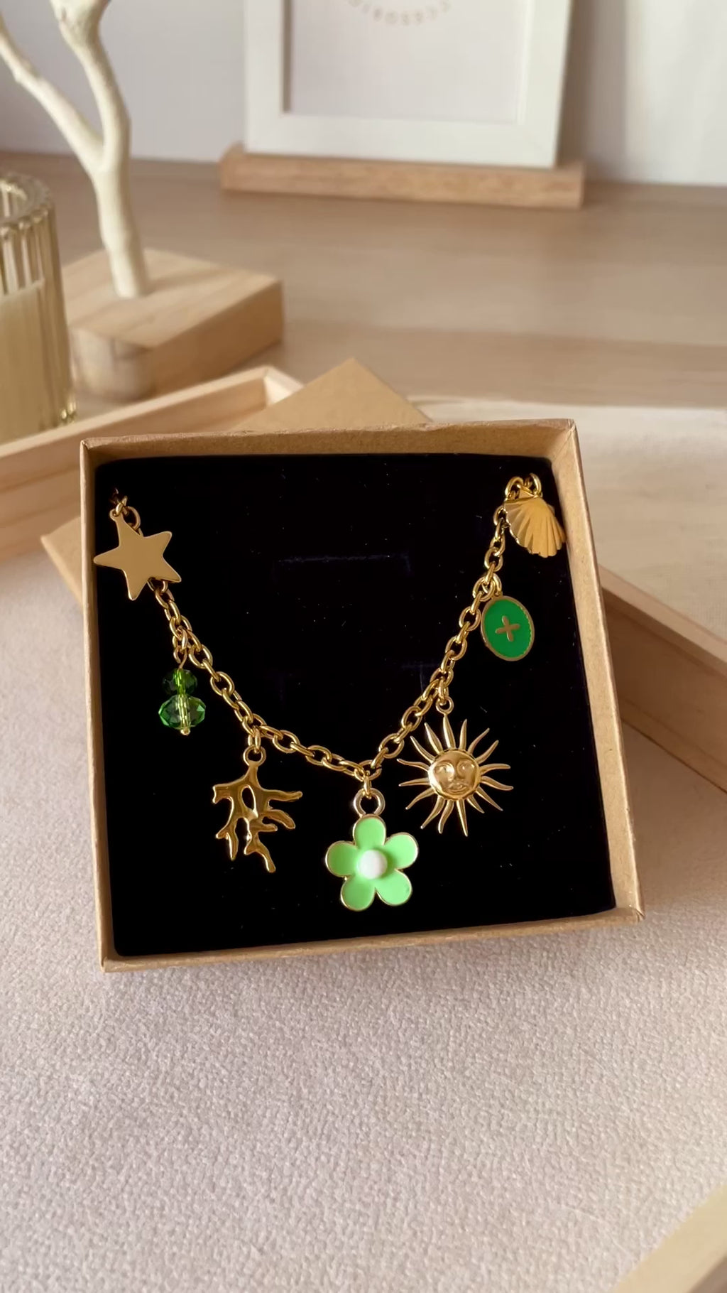 Charm Flor Verde