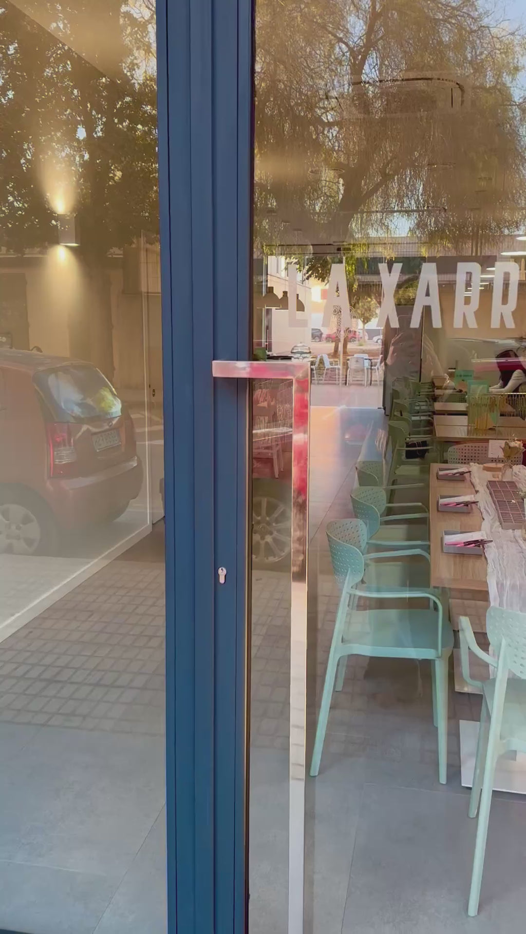 Taller Charms & Coffee - CAFETERÍA LA XARRAETA
